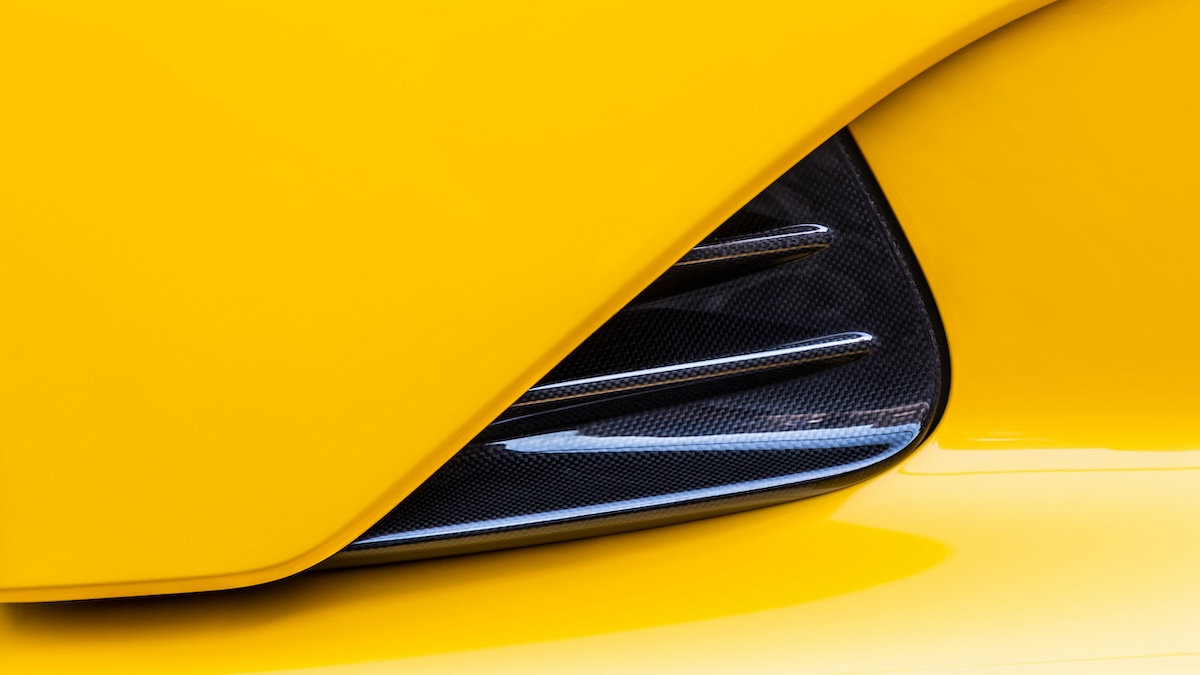 ferrari carbon fiber vs aluminum repairs